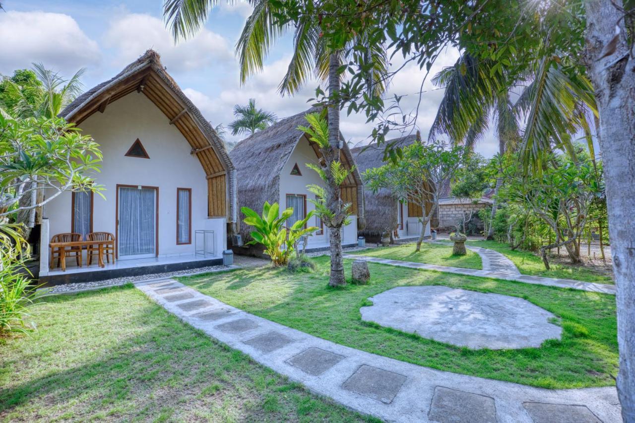 Ananta Bungalow Toyapakeh Exterior foto